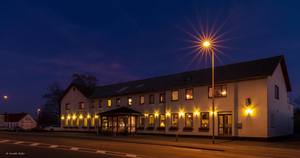 Sdr. Omme Kro & Hotel Екстер'єр фото